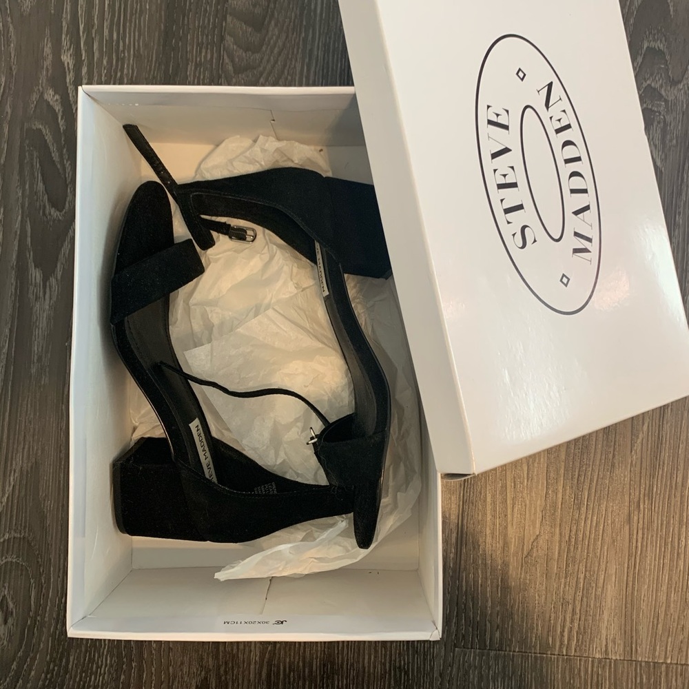 Steve Madden 1in sandal heels black